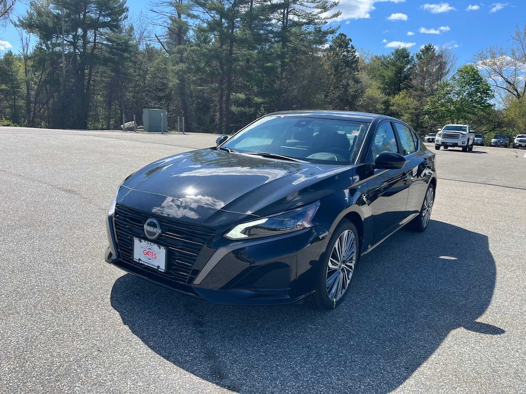 New 2026 Nissan Altima SV Sedan