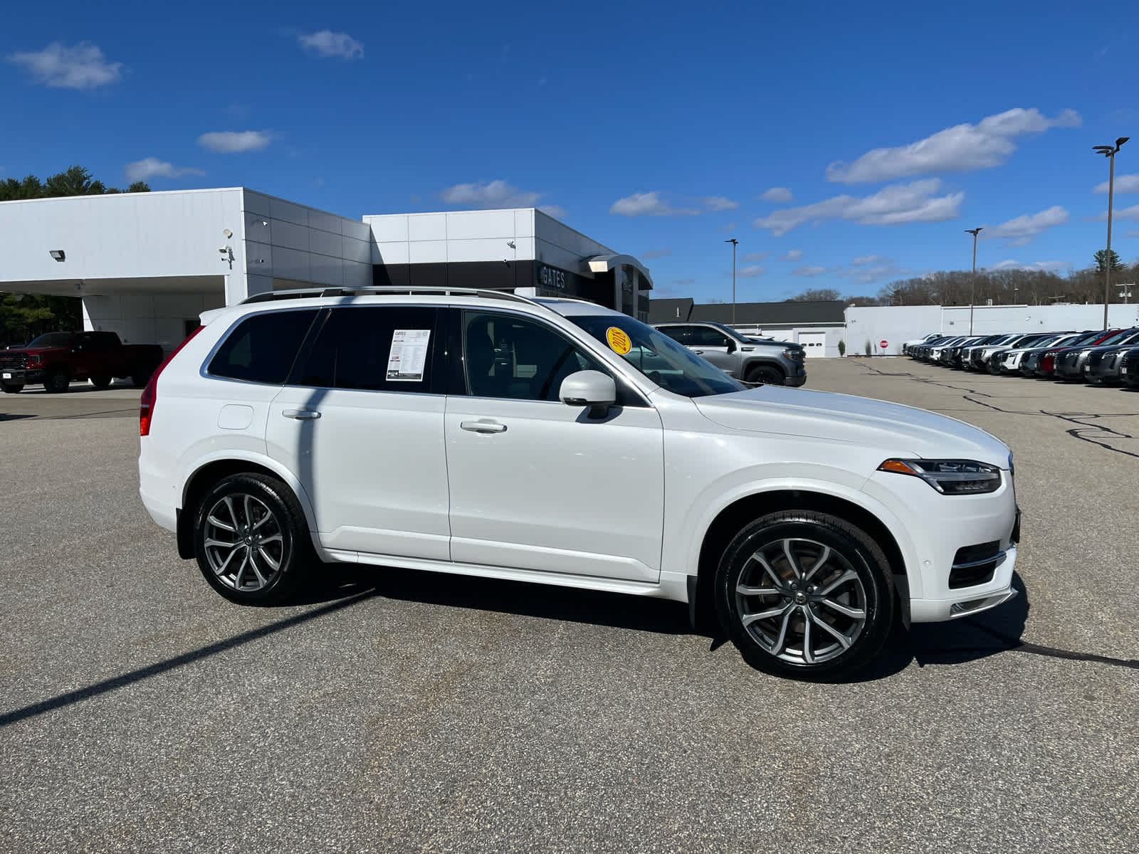 2018 Volvo XC90 Momentum photo 4