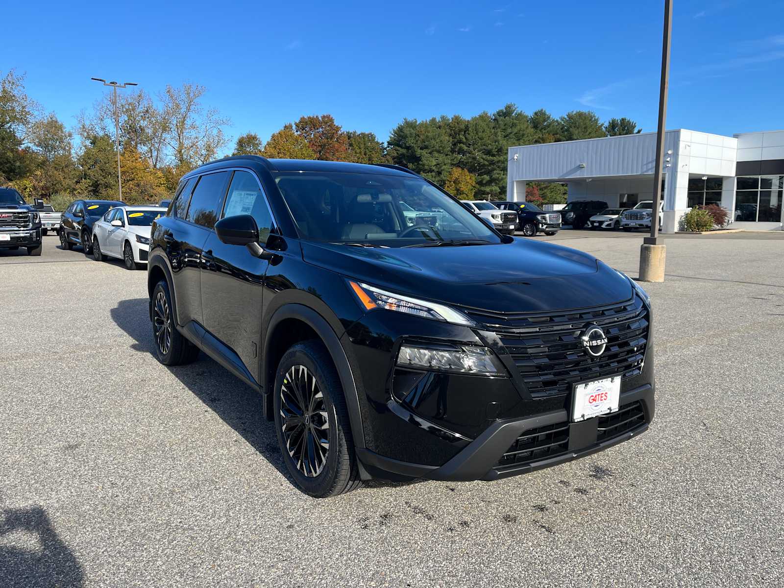 2027 Nissan Rogue SV