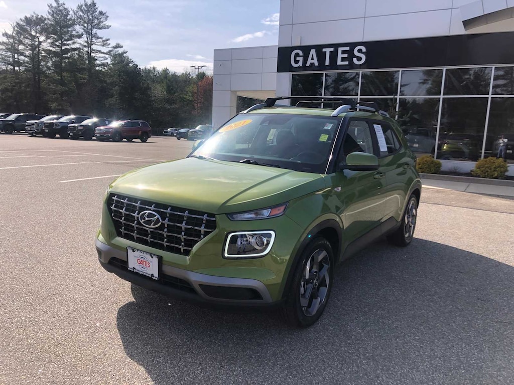 Used 2021 Hyundai Venue SEL IVT