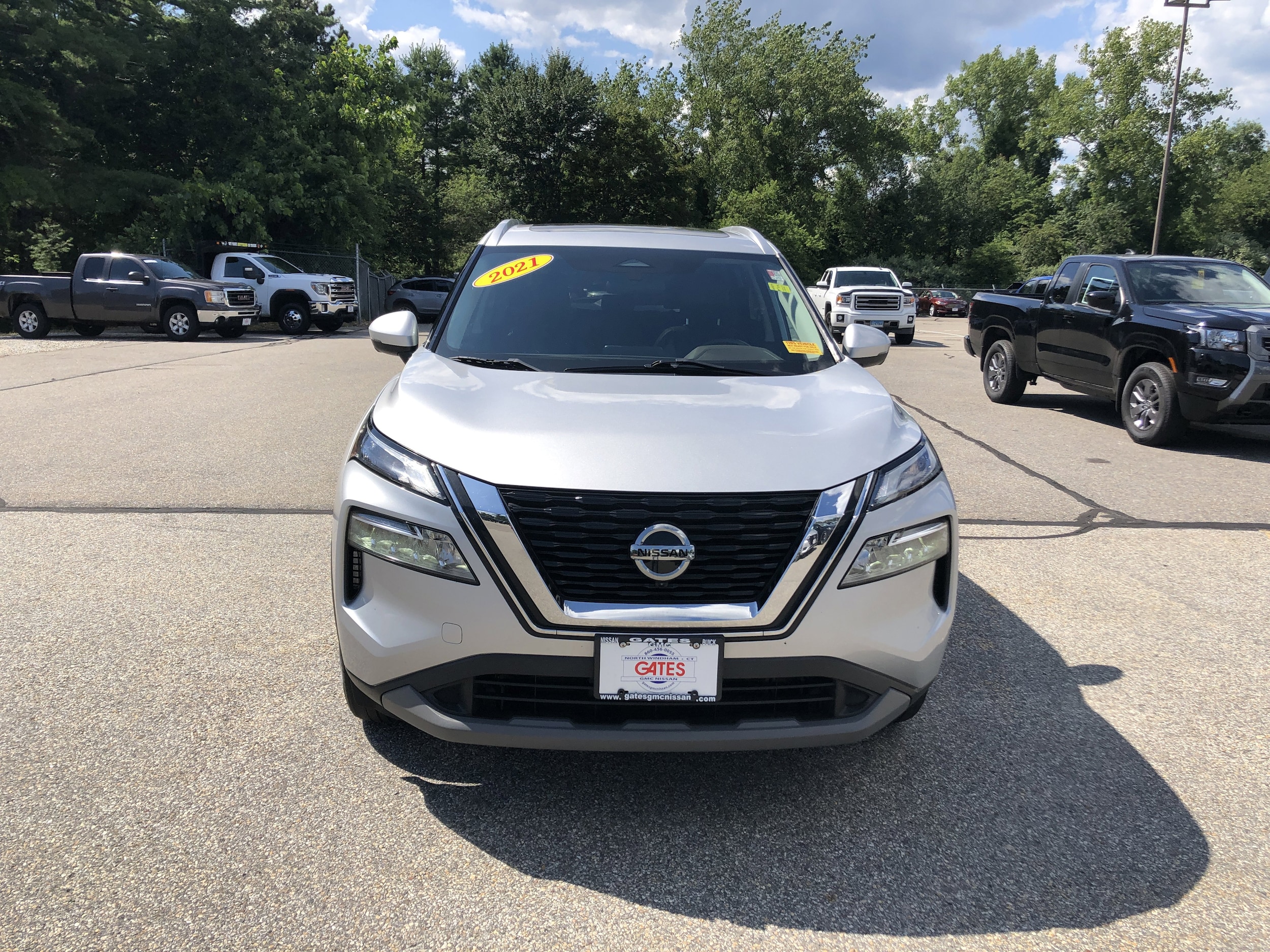 Used 2021 Nissan Rogue SV with VIN 5N1AT3BB1MC815383 for sale in Windham, CT