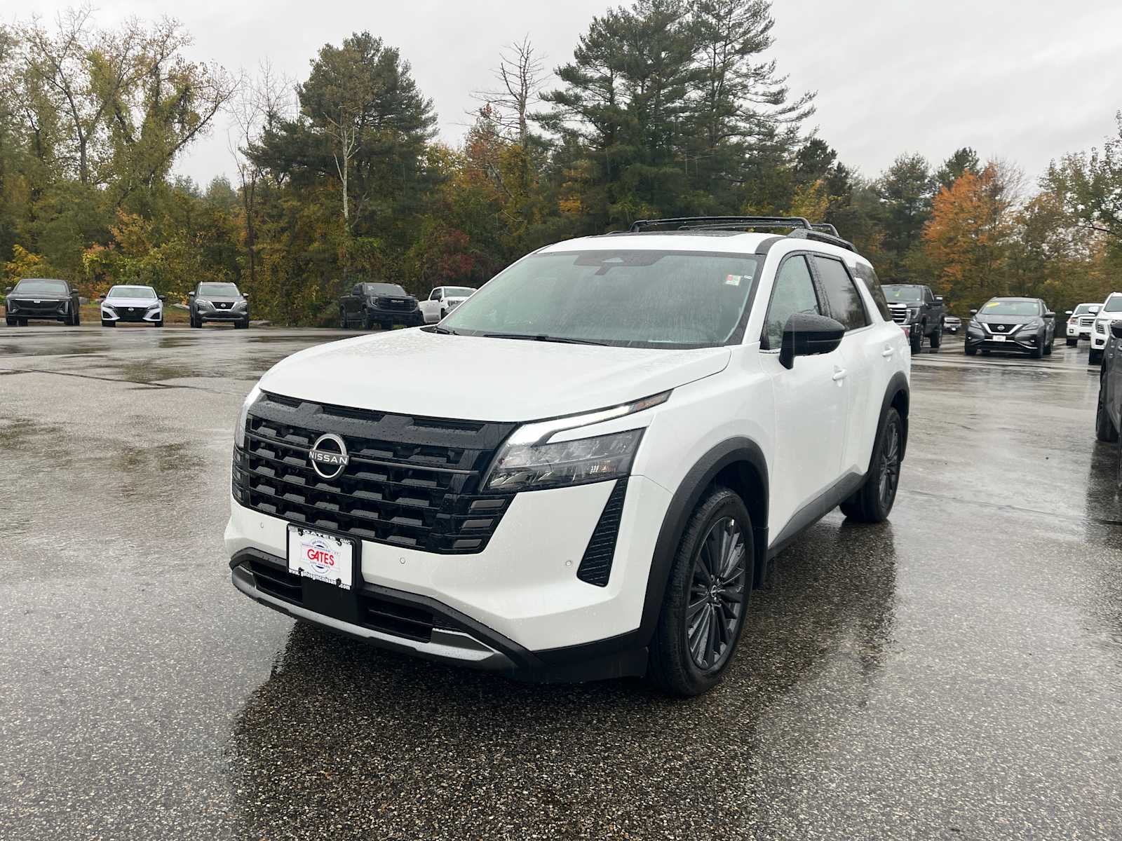 New 2026 Nissan Pathfinder SL SUV