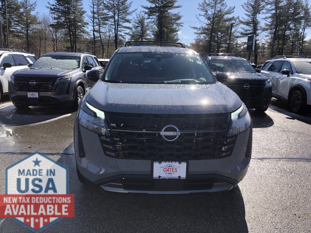 New 2026 Nissan Pathfinder Platinum SUV