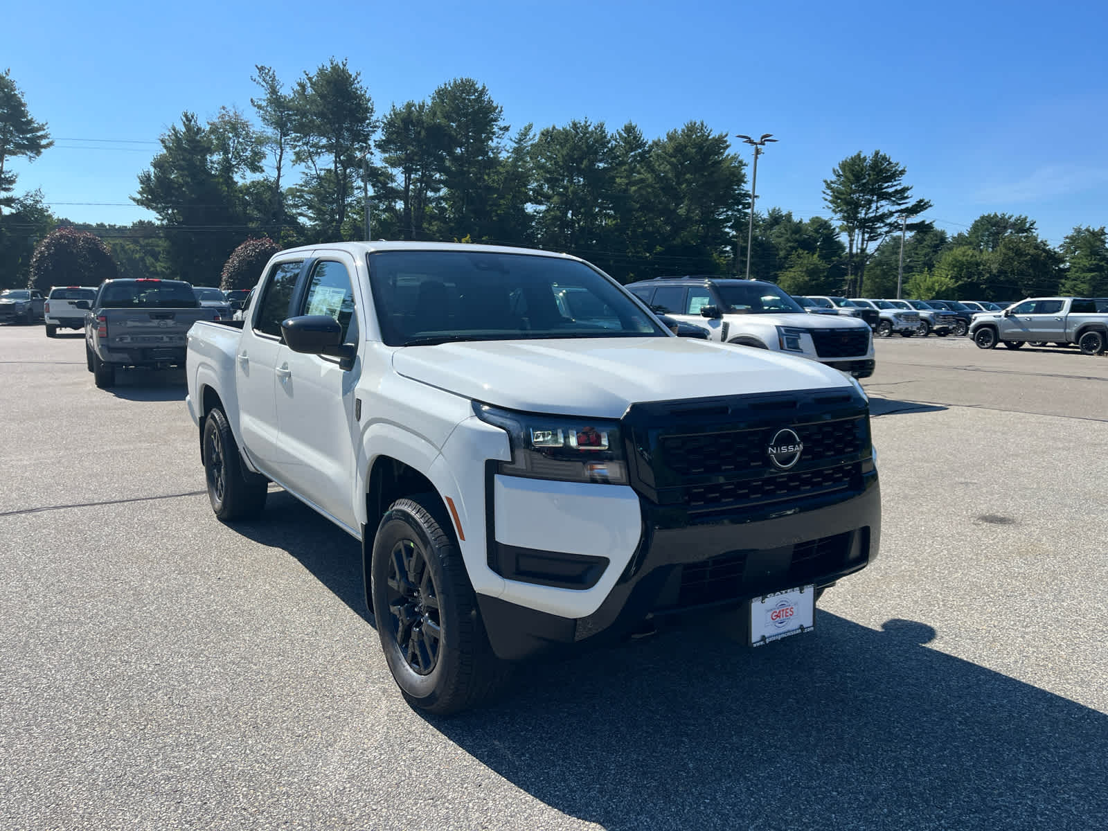2026 Nissan Frontier SV Crew Cab 4x4