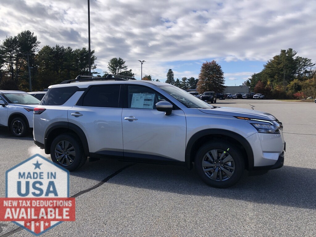 New 2025 Nissan Pathfinder SV SUV