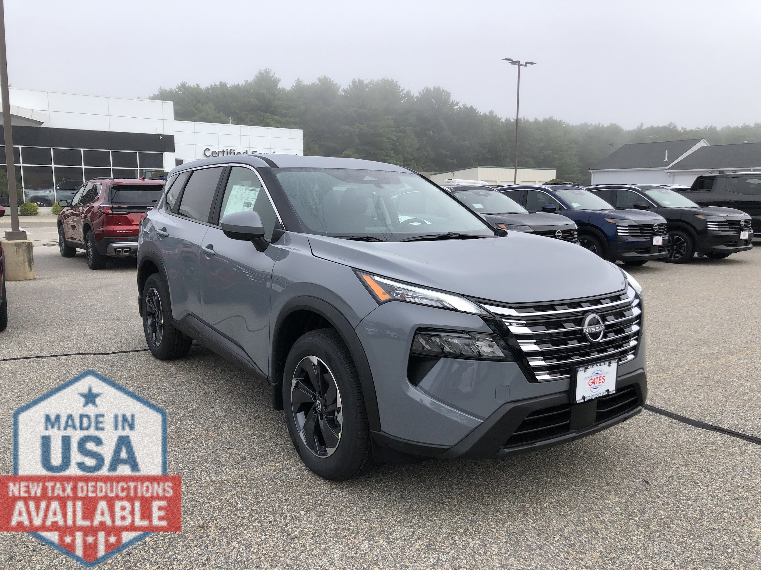 2026 Nissan Rogue SV's photo