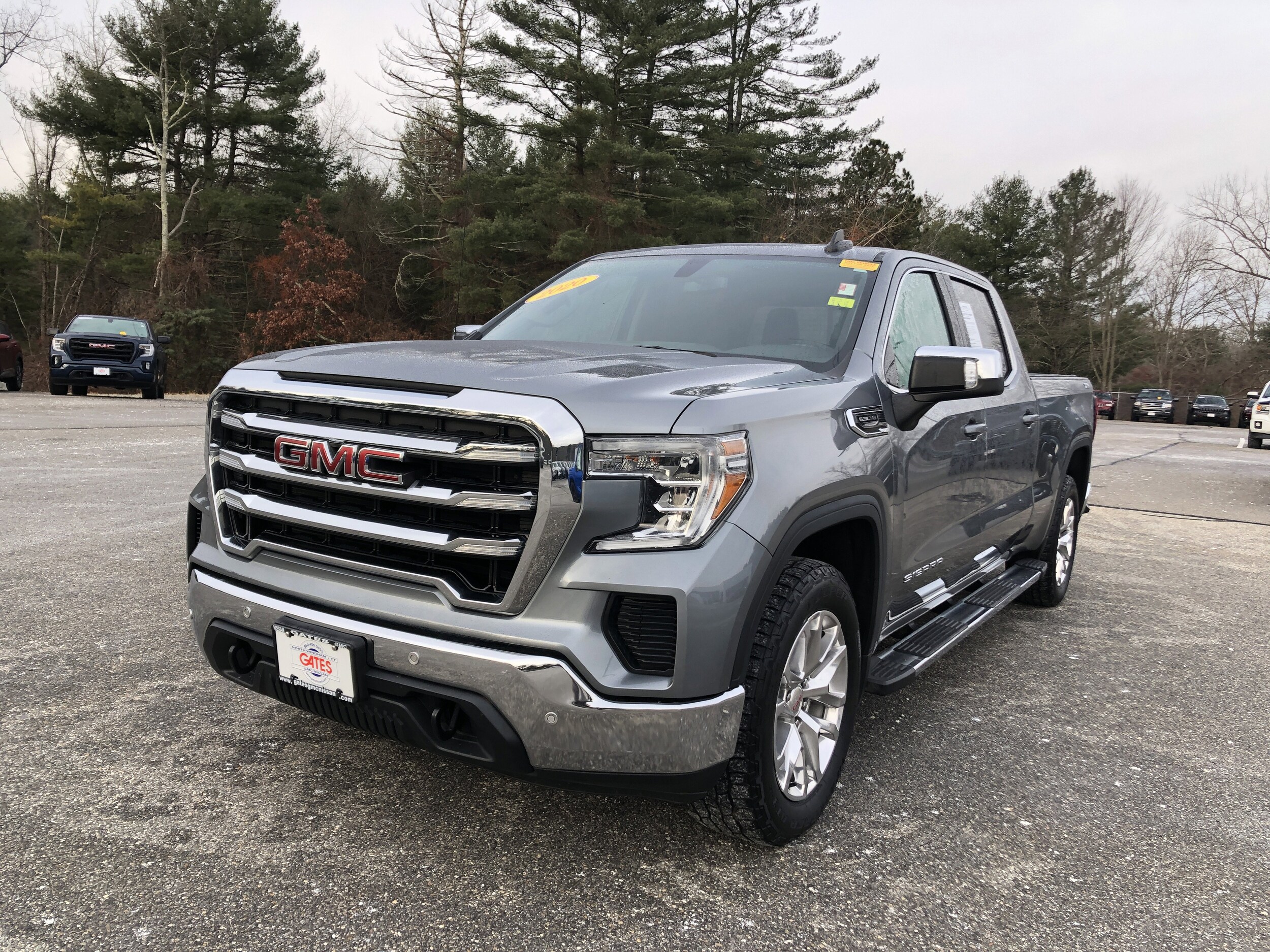2020 Gmc Sierra 1500 SLE photo 3
