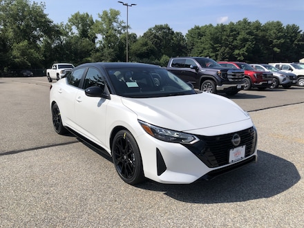 2025 Nissan Sentra SR Sedan