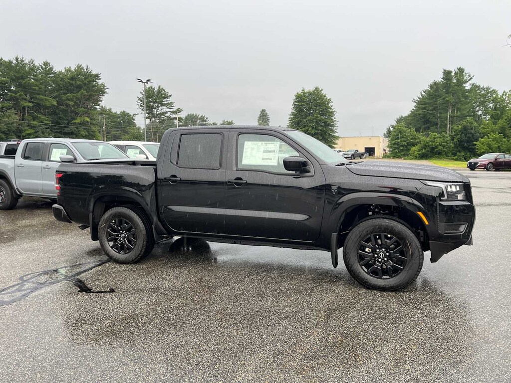 New 2026 Nissan Frontier SV Crew Cab 4x4 Truck