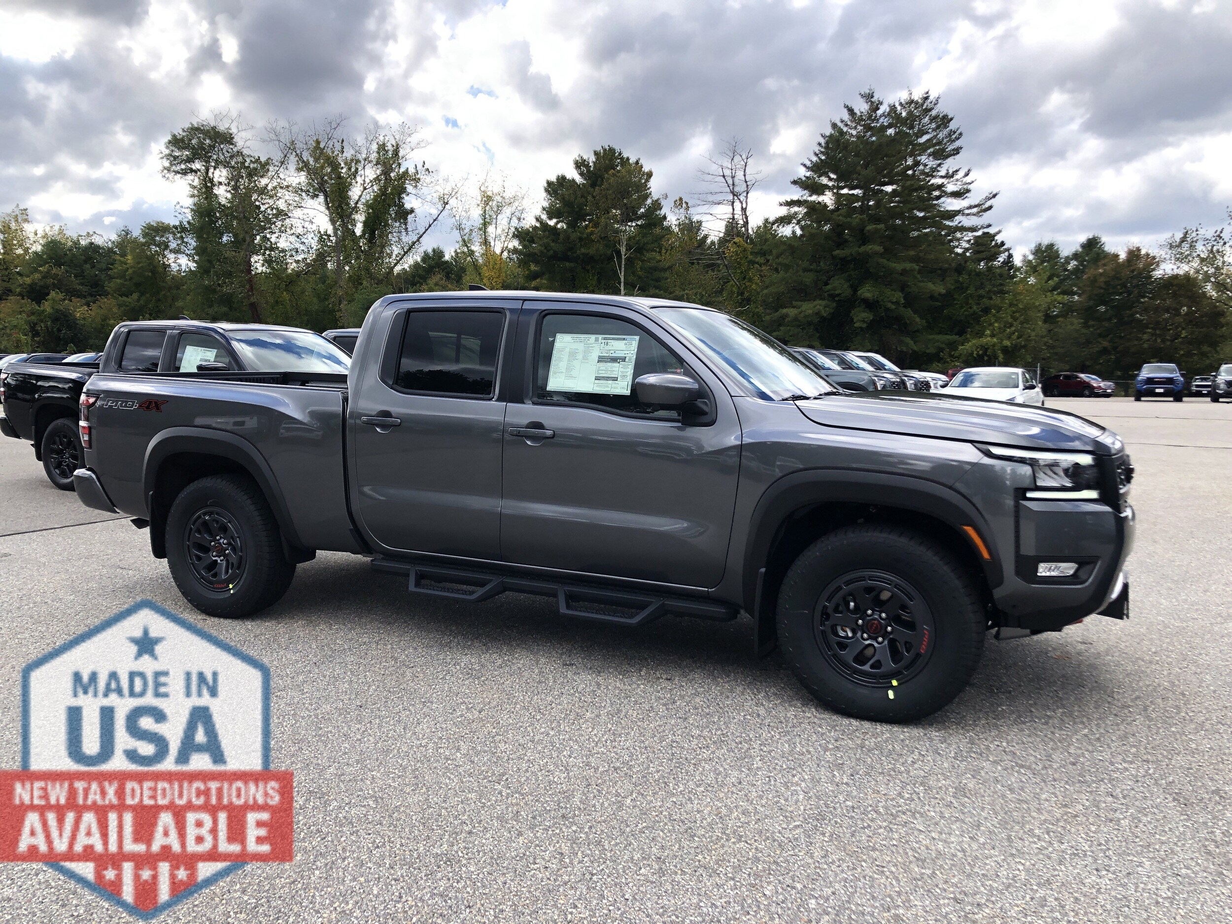 2026 Nissan Frontier PRO-4X photo 4