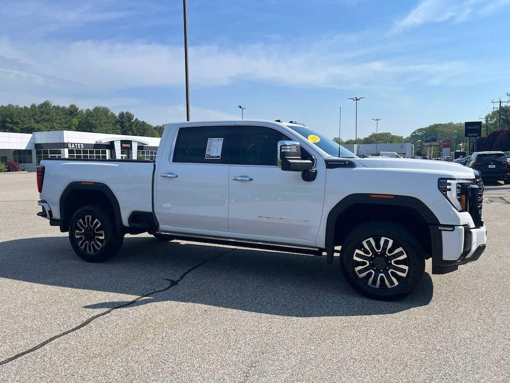 Certified 2024 GMC Sierra 2500HD Denali Ultimate 4WD Crew Cab 159 Truck