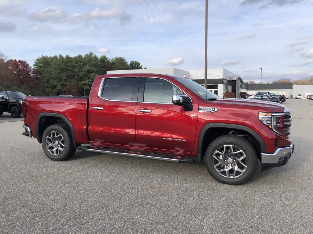 New 2026 GMC Sierra 1500 SLT Truck Crew Cab