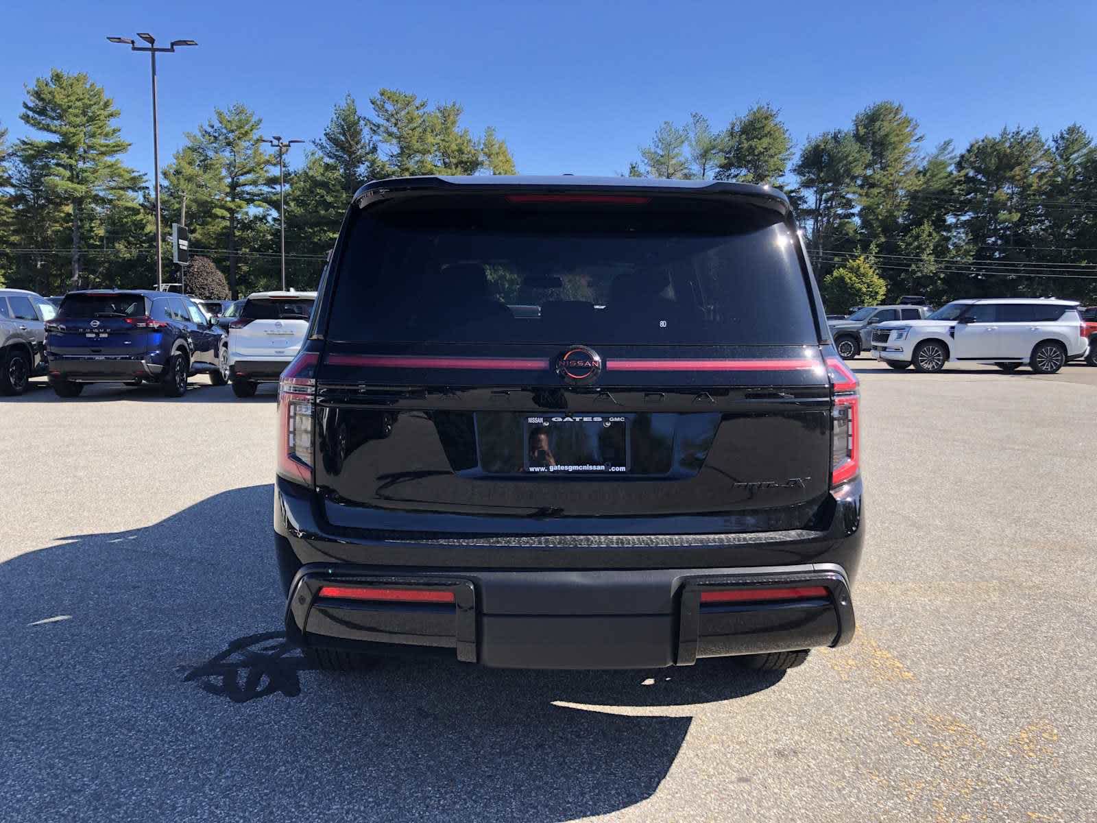2026 Nissan Armada PRO-4X - Photo 6