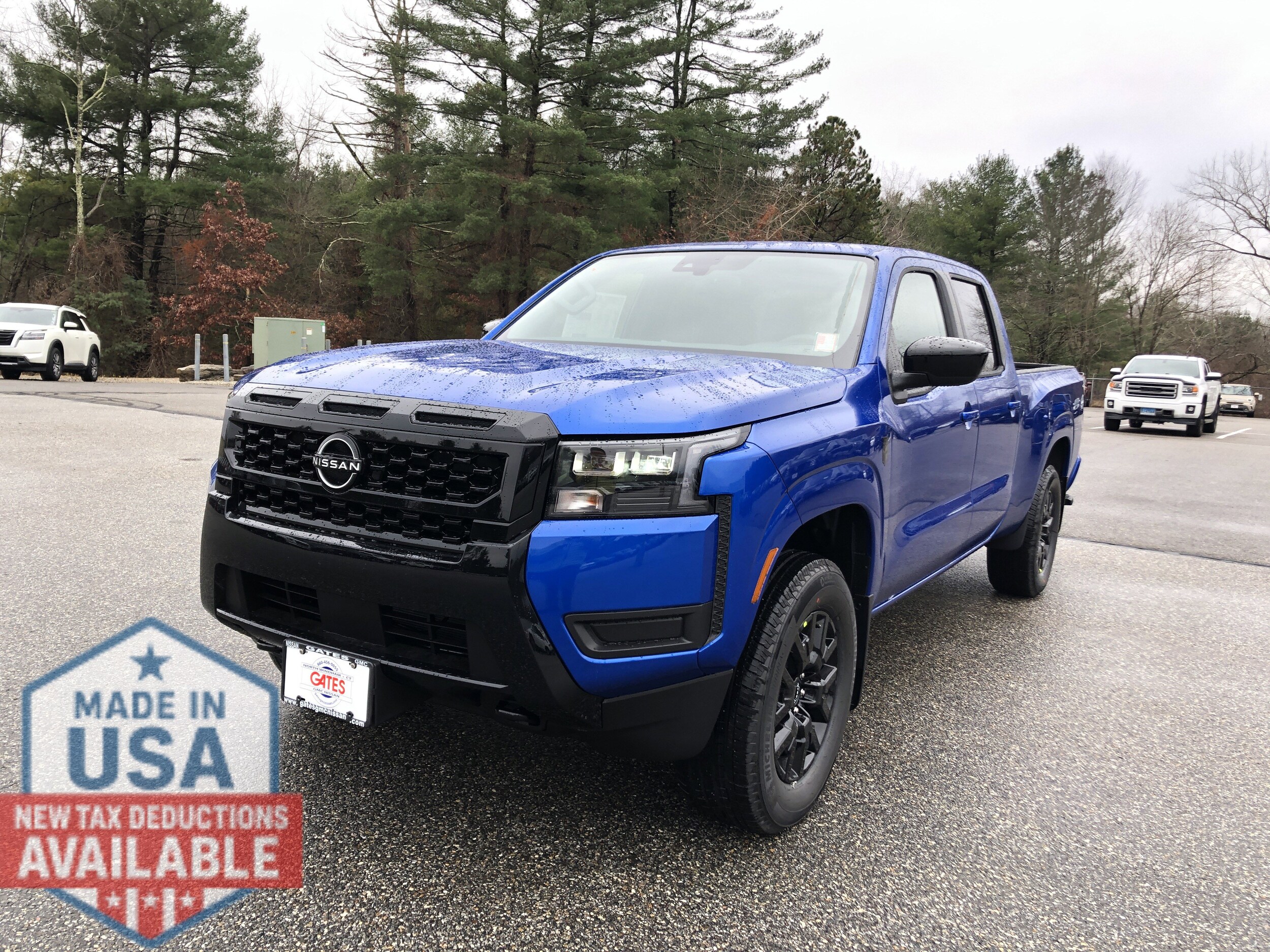 2026 Nissan Frontier SV photo 3