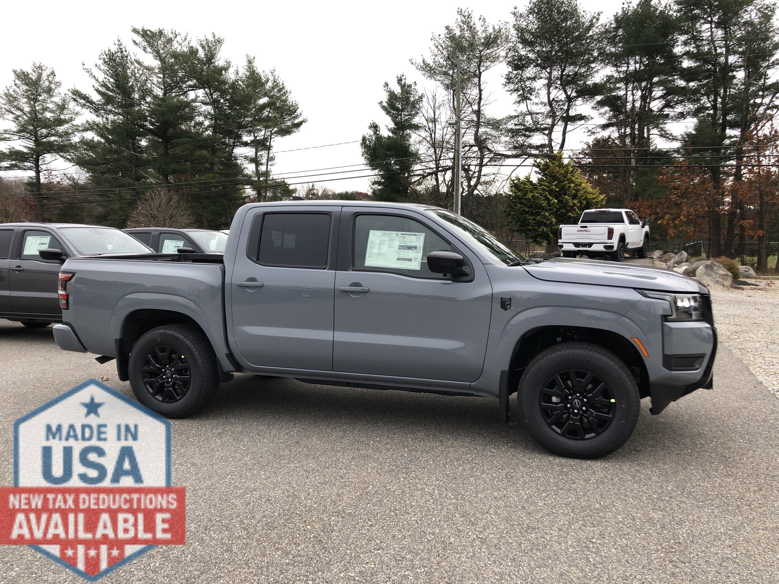 2026 Nissan Frontier SV photo 4