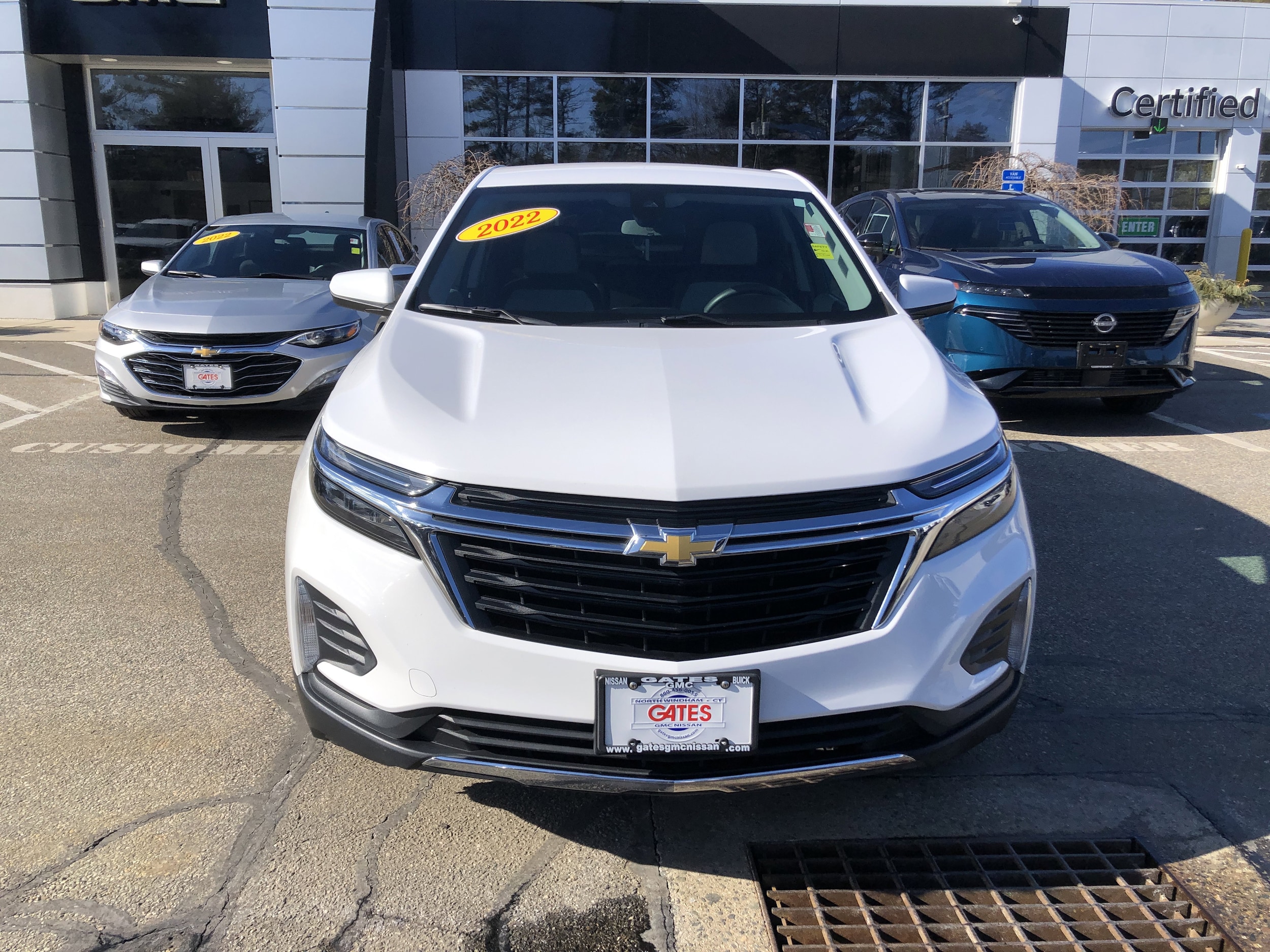 Used 2022 Chevrolet Equinox LT with VIN 3GNAXUEV7NL208955 for sale in Windham, CT