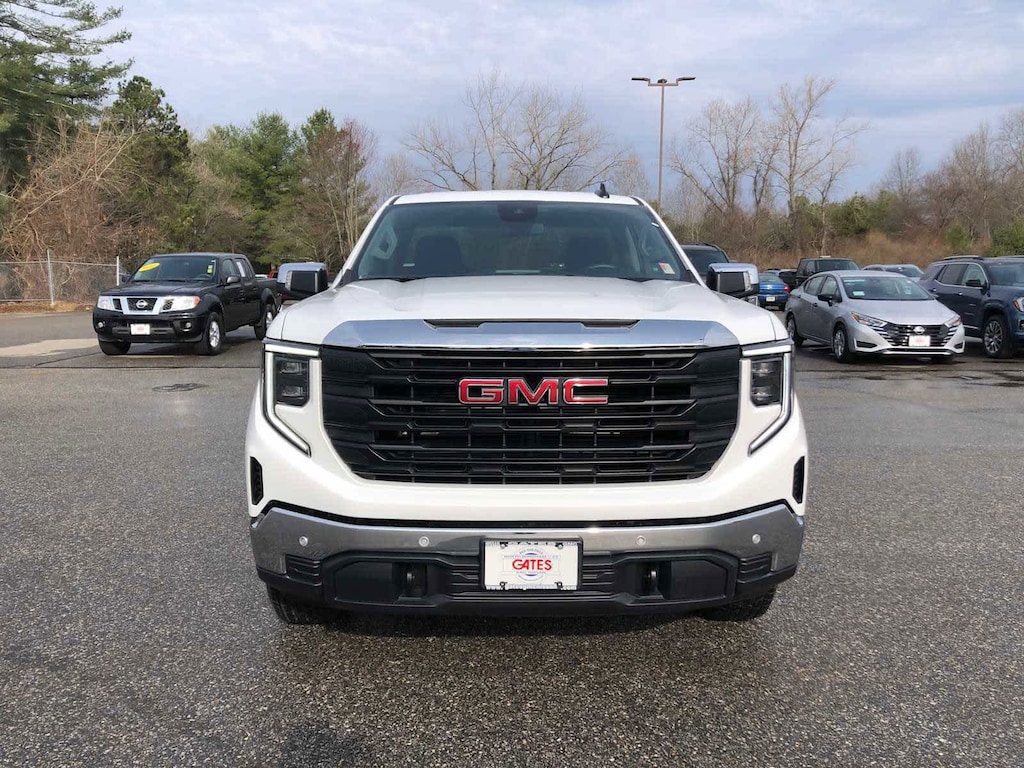 New 2026 GMC Sierra 1500 Pro 4WD Reg Cab 140 Truck