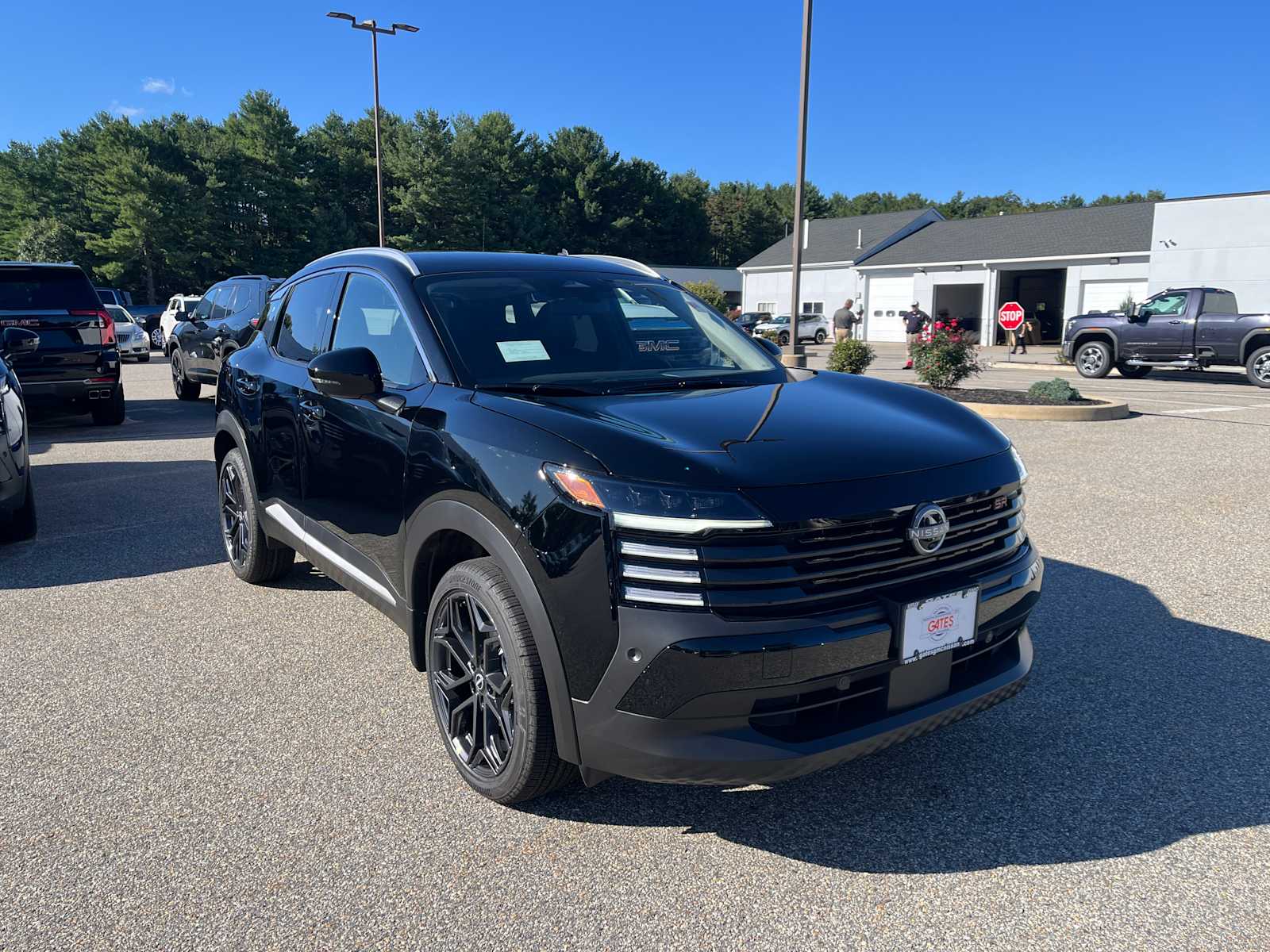 2027 Nissan Kicks SR