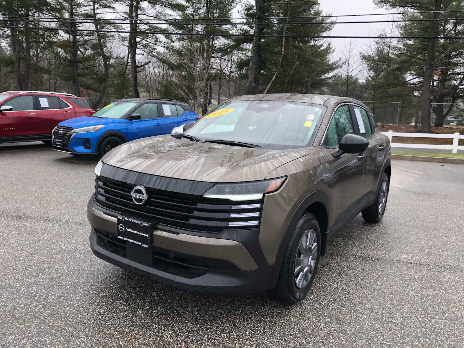 2025 Nissan Kicks S photo 5