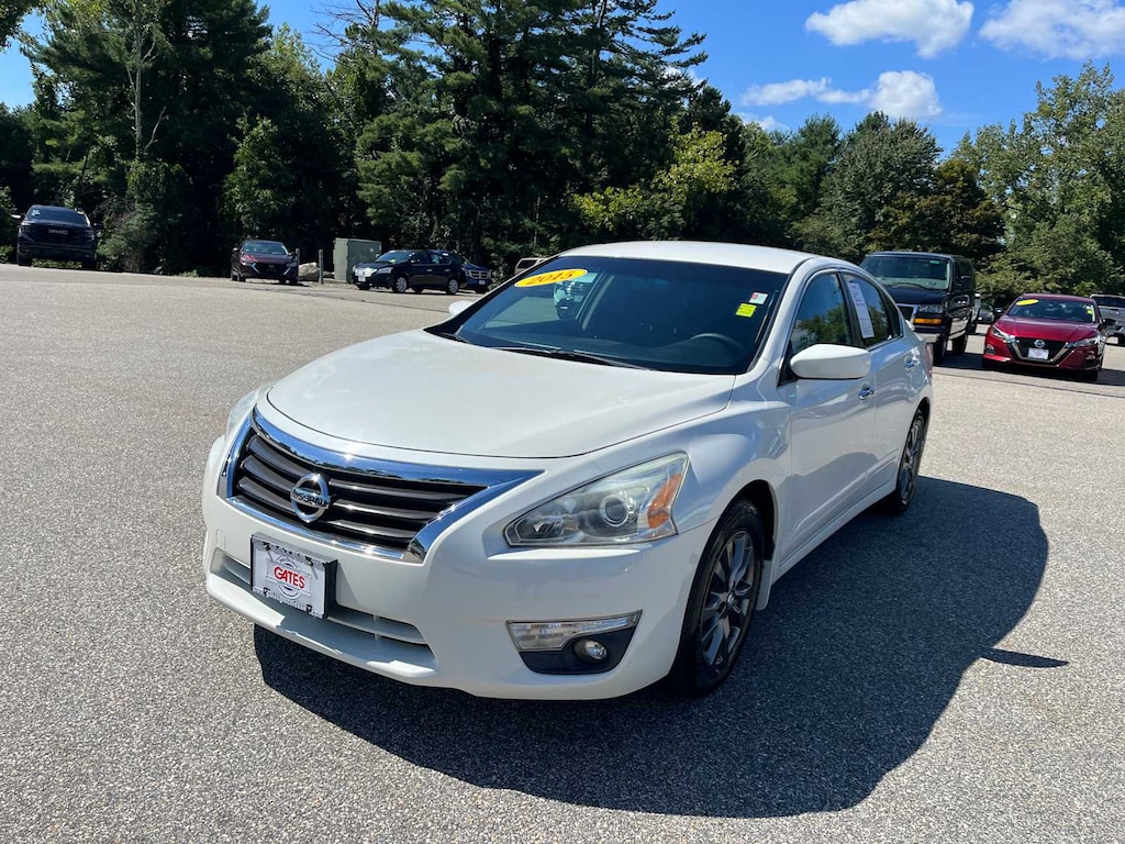 Used 2015 Nissan Altima 2.5 S Sedan
