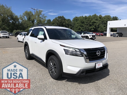 2025 Nissan Pathfinder SV SUV