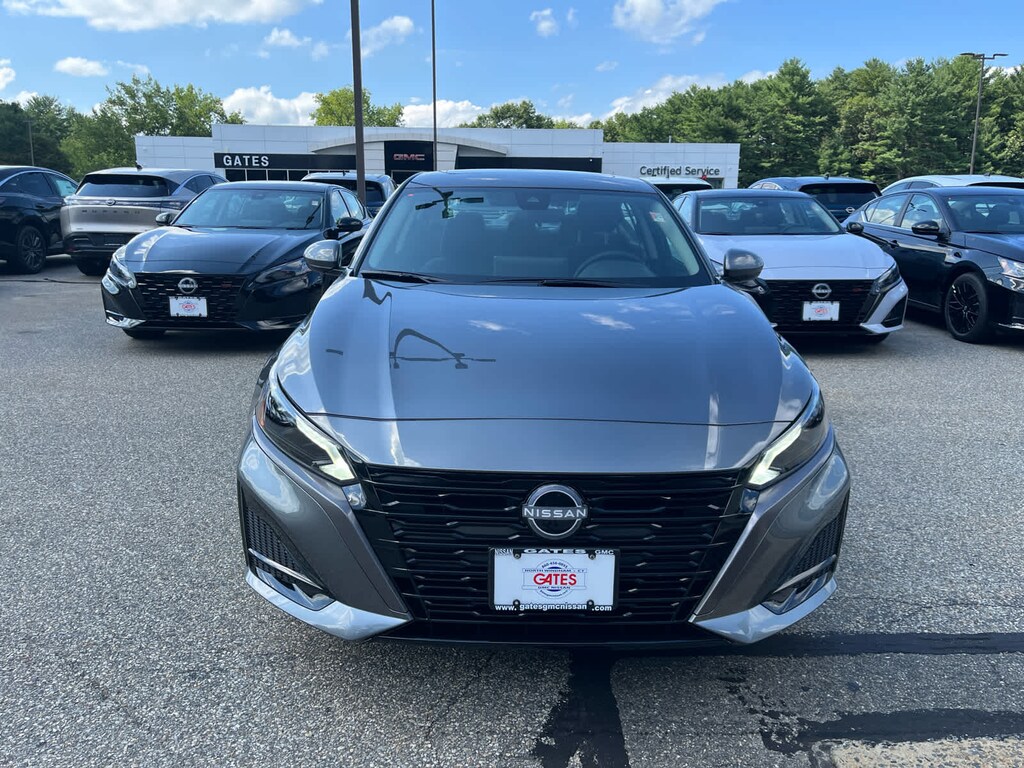 New 2026 Nissan Altima SV Sedan