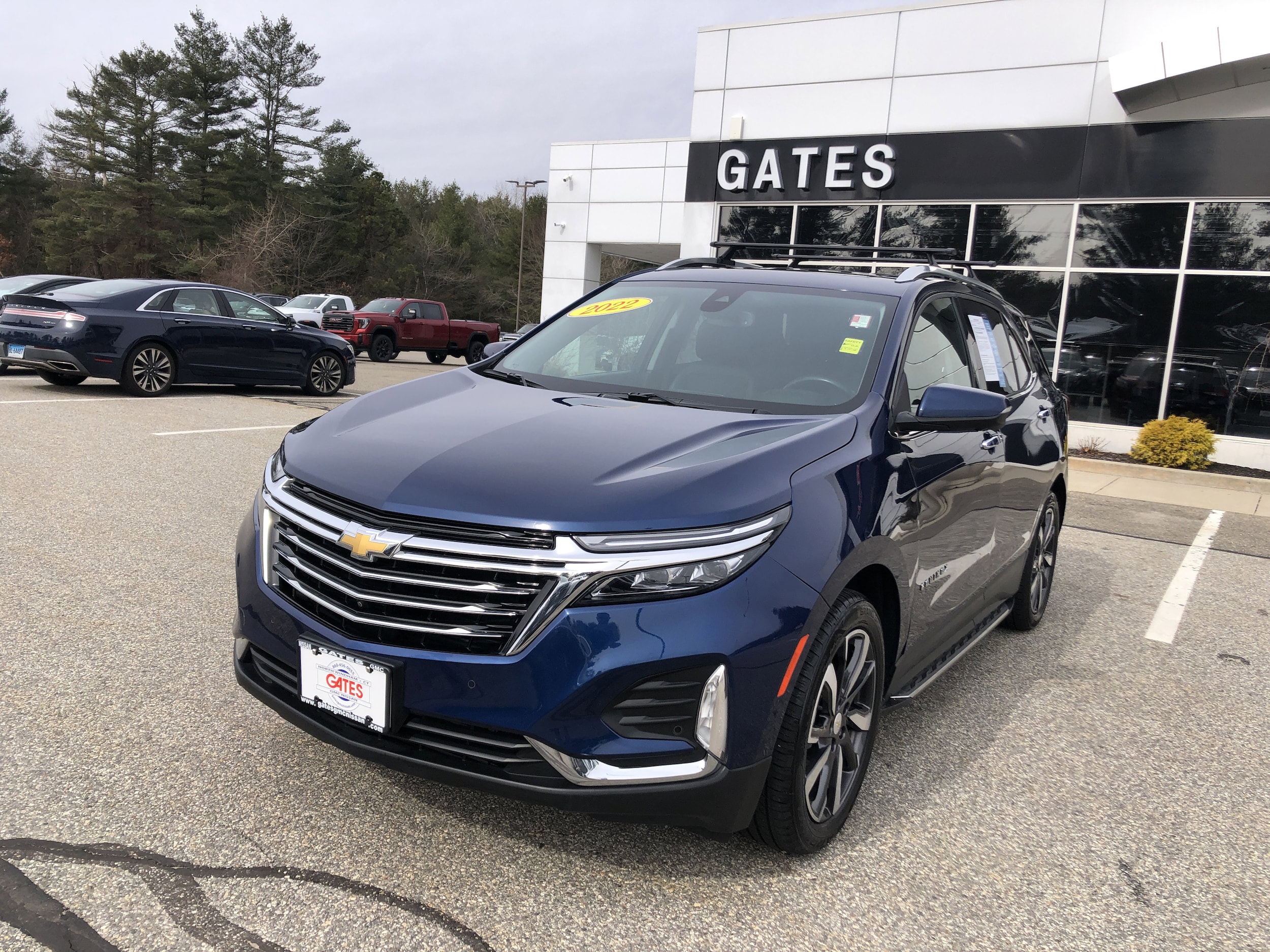 2022 Chevrolet Equinox Premier photo 3