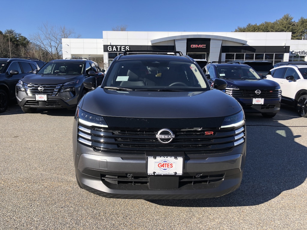 New 2026 Nissan Kicks SR SUV