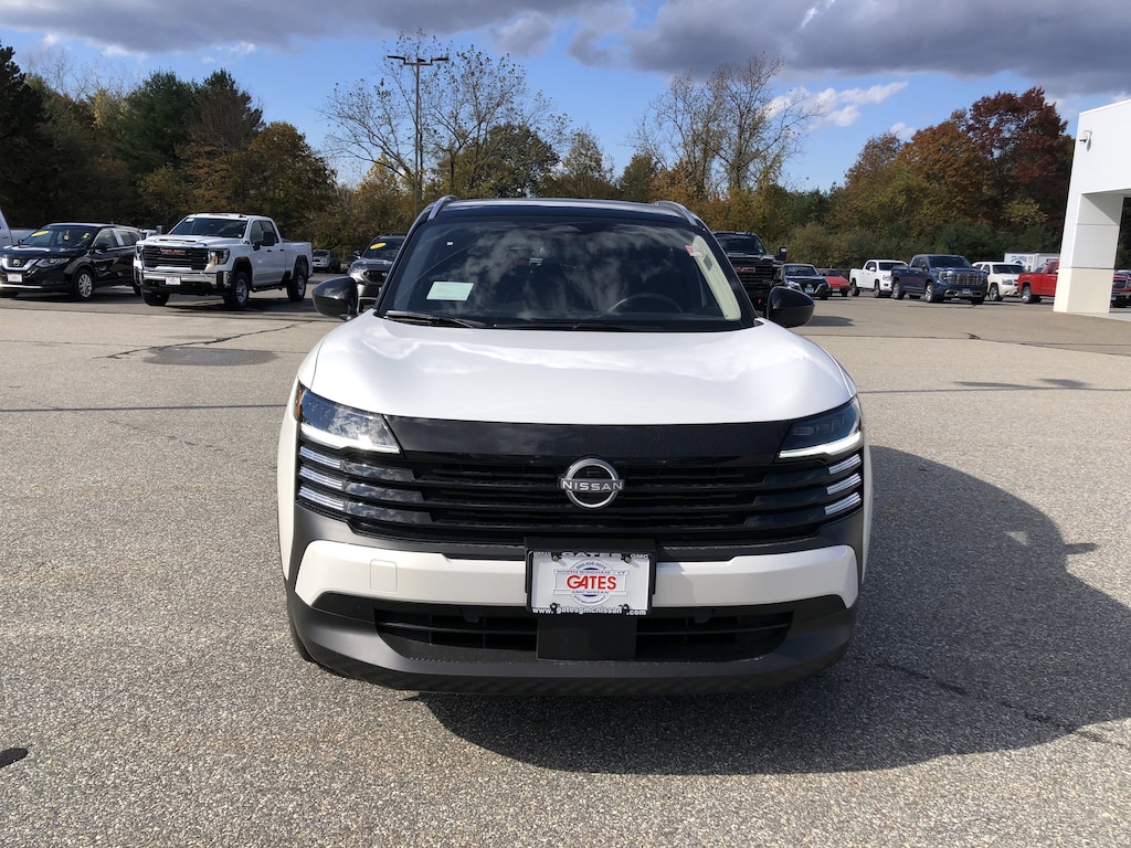 New 2026 Nissan Kicks SV SUV