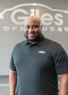 Staff member Aubrey Warren from ID_4298f766619a