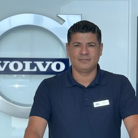 Staff member Javier Serrano from 5c288f7e2d70
