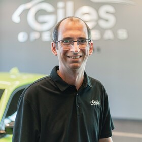 Staff member Billy Turner from 4e9c865d18ba