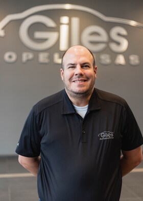 Staff member Harris Domingue from 13471025b25b