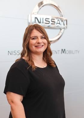 Staff member Heather Devalcourt from ID_21e59904a083