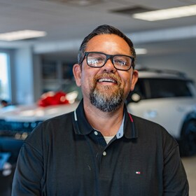 Staff member Jose (Bobby) Duarte from ID_26dc56