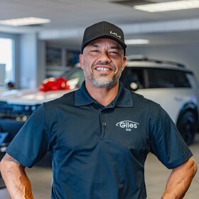 Staff member Helaman "H" Telles from ID_26dc56