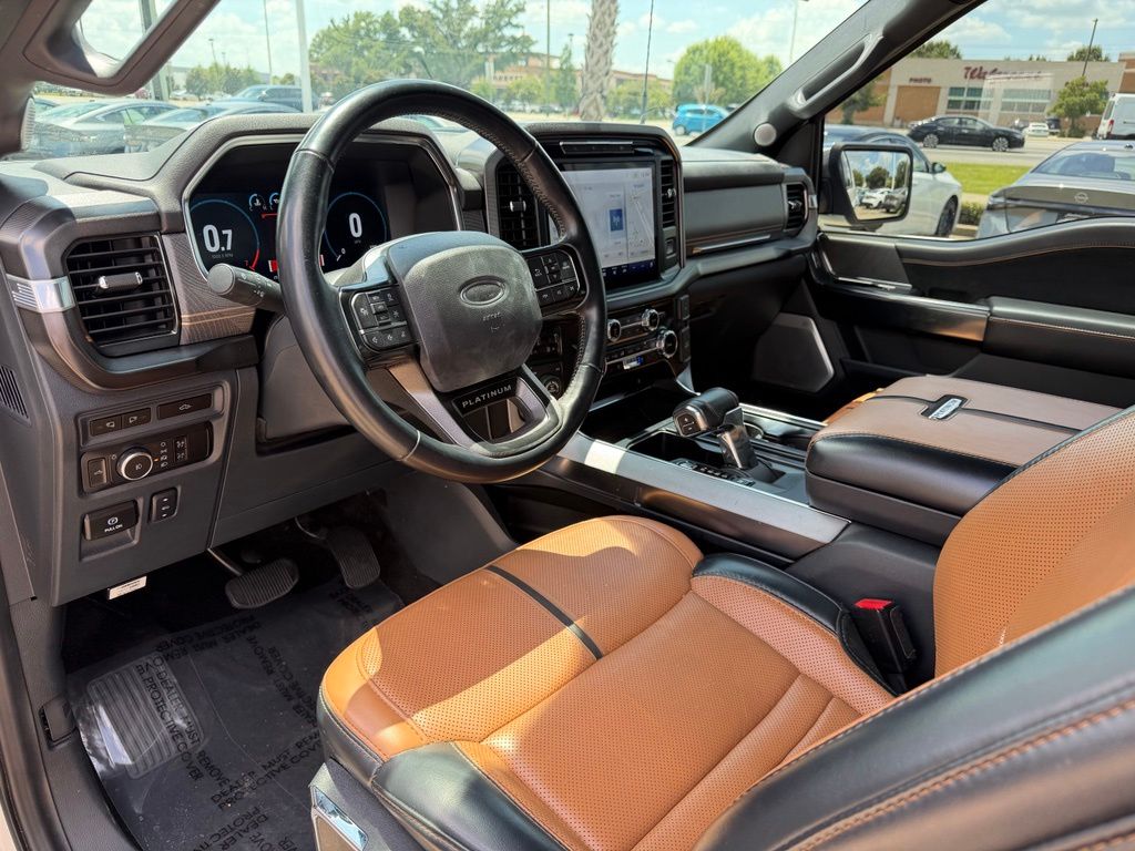 2023 Ford F-150 Platinum - Photo 12