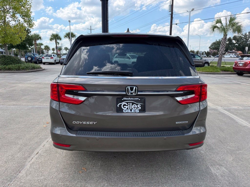 Used 2021 Honda Odyssey Touring Minivan/Van