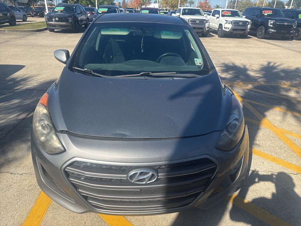 Used 2017 Hyundai Elantra GT Base Hatchback