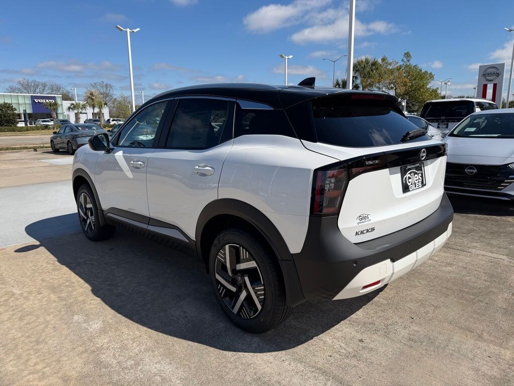 New 2026 Nissan Kicks SV SUV