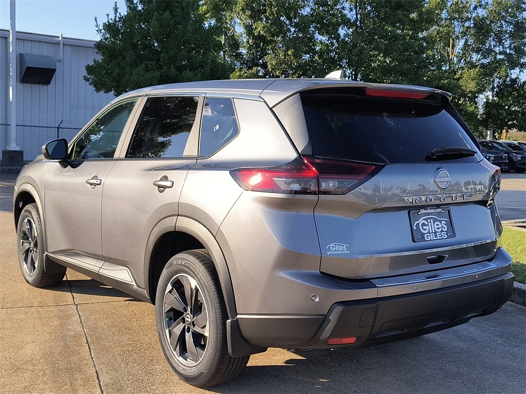 New 2026 Nissan Rogue SV SUV