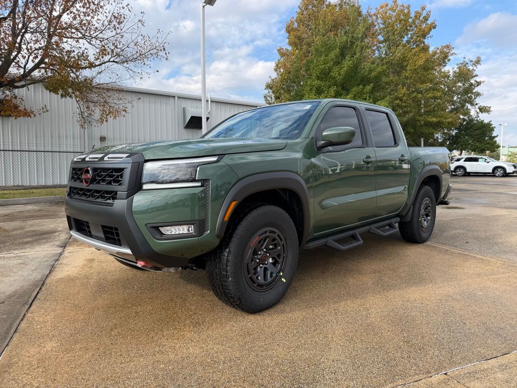 2026 Nissan Frontier PRO-4X's photo