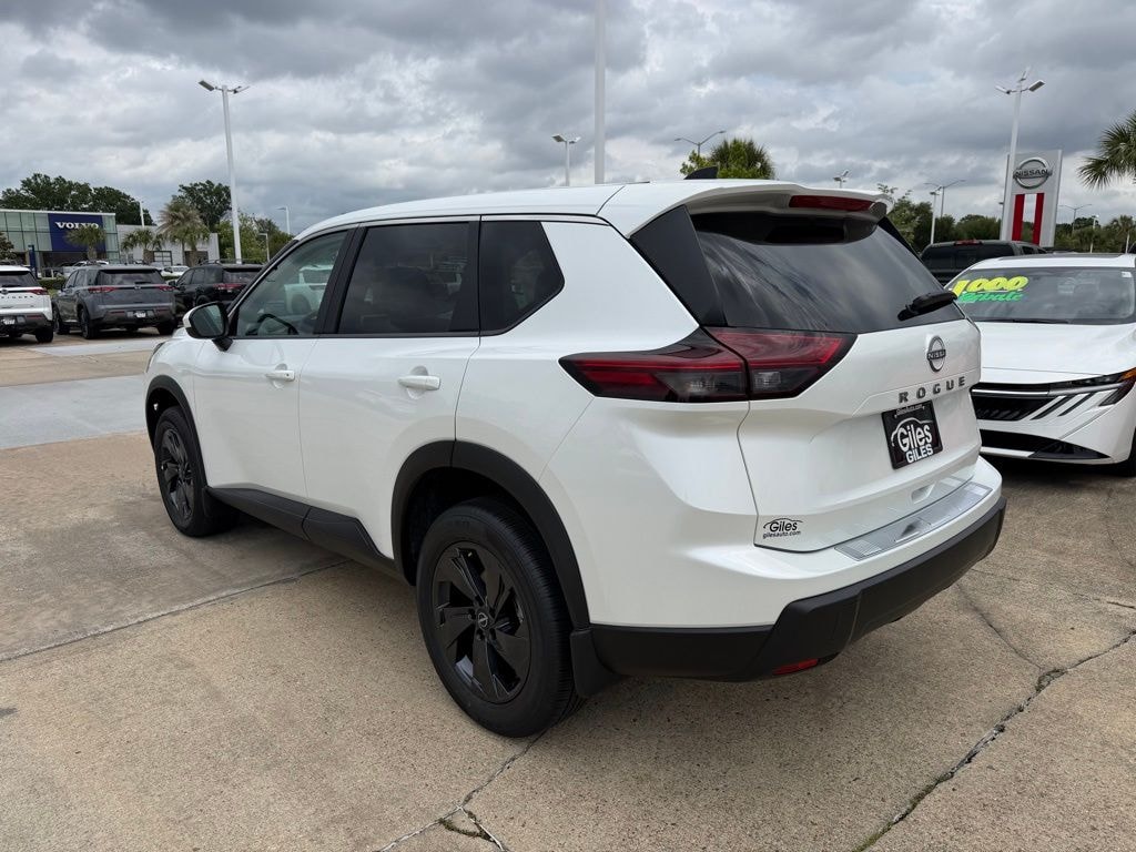 New 2026 Nissan Rogue SV SUV