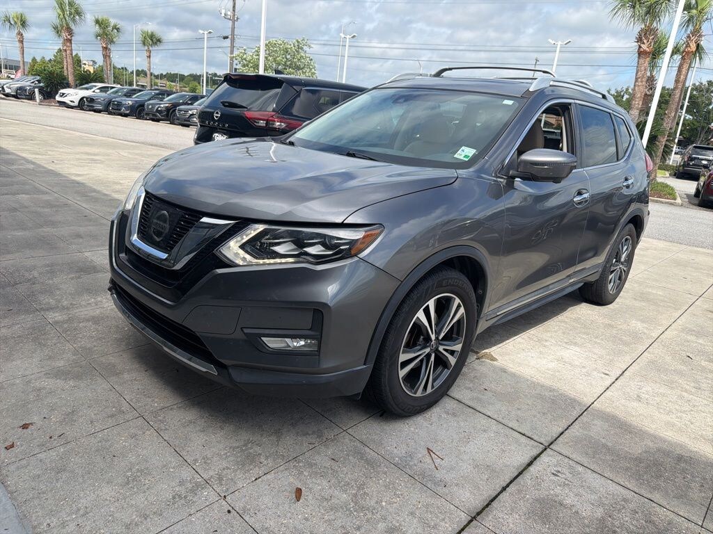 Used 2017 Nissan Rogue SL SUV