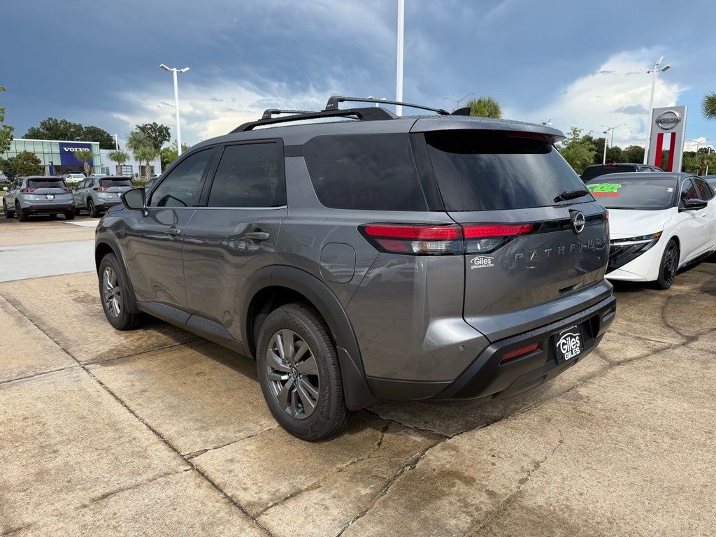 New 2026 Nissan Pathfinder SV SUV