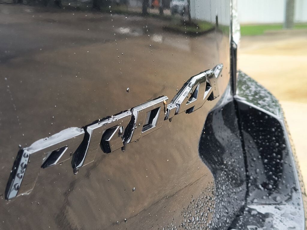 New 2025 Nissan Armada PRO-4X SUV