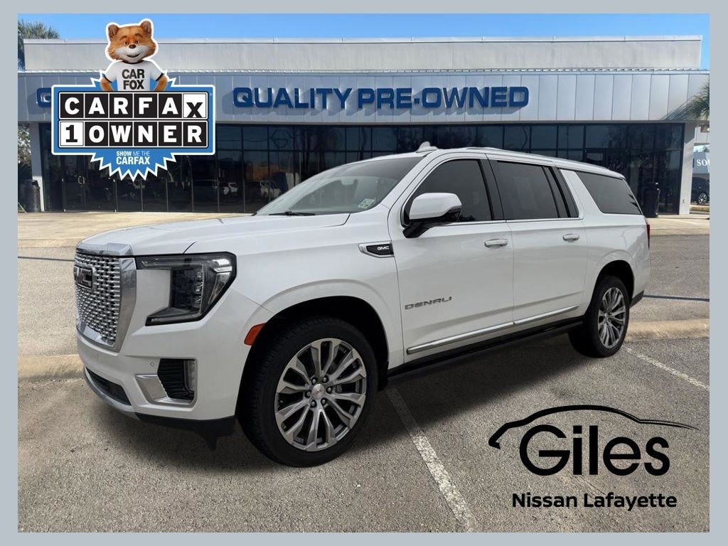 Used 2022 GMC Yukon XL Denali SUV