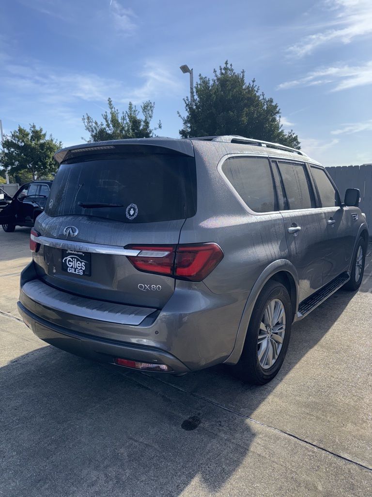 2018 Infiniti QX80 Base photo 4