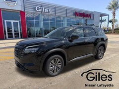 2026 Nissan Pathfinder SV SUV
