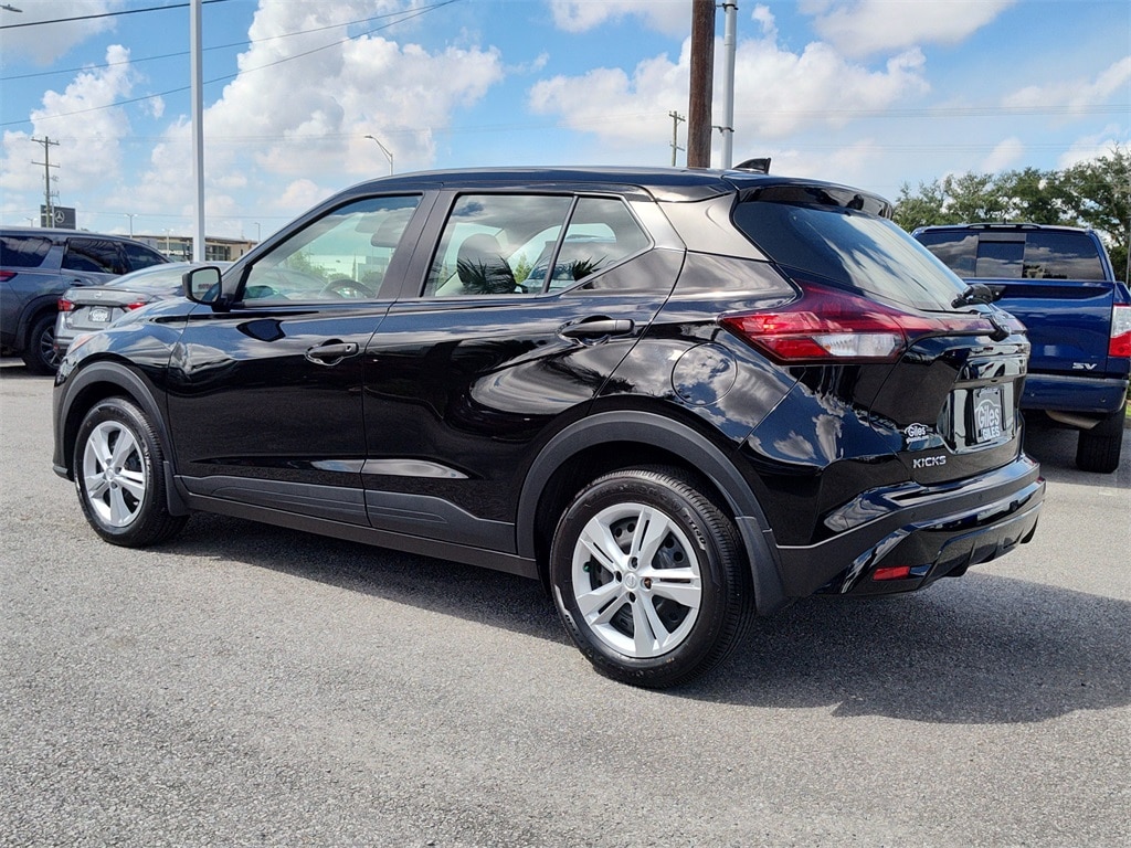 Used 2025 Nissan Kicks Play S SUV